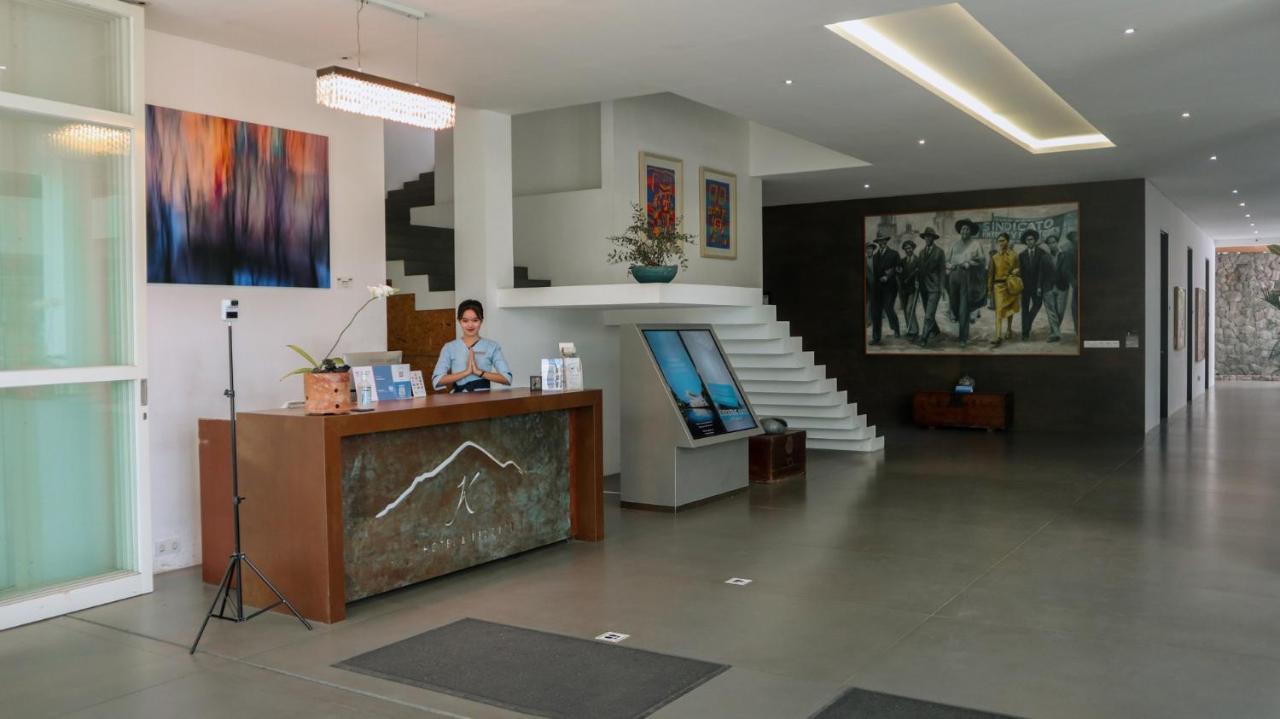 K Gallery Hotel Pasuruan Exterior foto